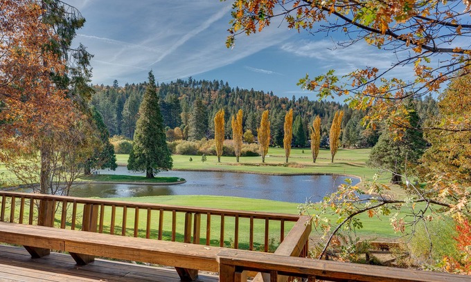 Lake Arrowhead Casa | ¡NUEVO! Vistas Vistas Vistas ... Frente de campo de golf