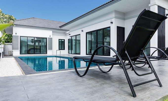 Pak Nam Pran Villa | Nueva villa con piscina y jacuzzi - 900 m de la playa de Pak Nam Pran