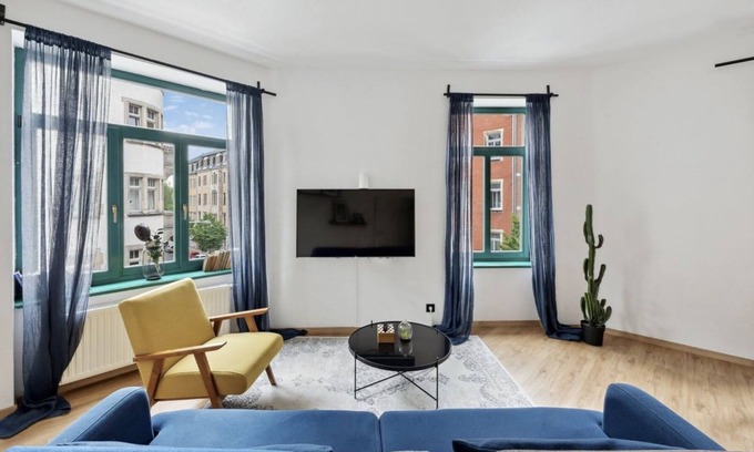Leipziger Vorstadt Apartamento | NEW / VINTAGE CHIC APARTMENT