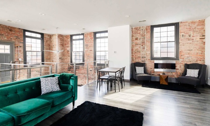 Warren Condominio | New York Loft Vibes in Downtown Warren