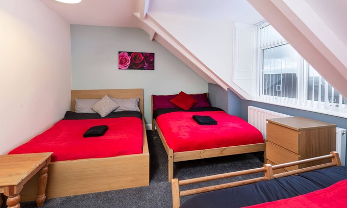 Gateshead Casa | Newcastle 6 Bedroom Victorian house