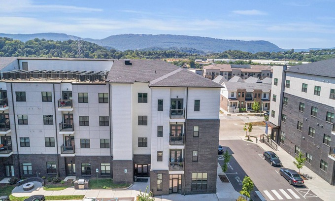 Downtown Chattanooga Condominio | NUEVOCondo2BR / 2BA, piscina