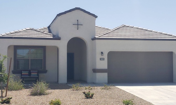 Tartesso Casa | Newer 4Bed/2Bath House with Private Pool