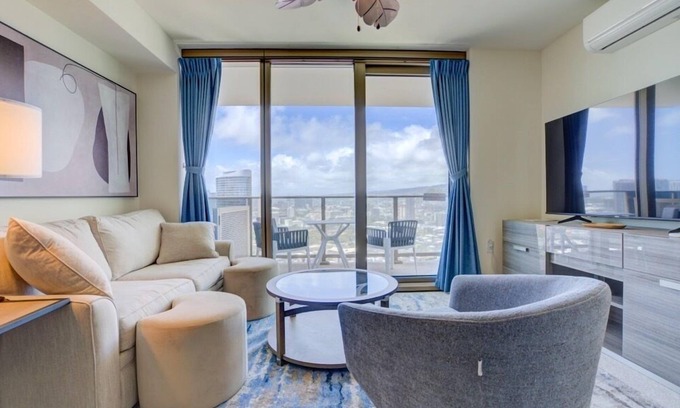 Ala Moana Condominio | Newly Built at Sky Ala Moana 2 Bedroom!! Great Oceanview!! (SAW3508)