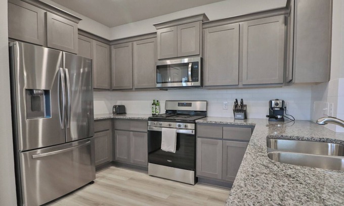 Wellborn Casa | Newly built home in south College Station with comfortable beds and free WiFi!