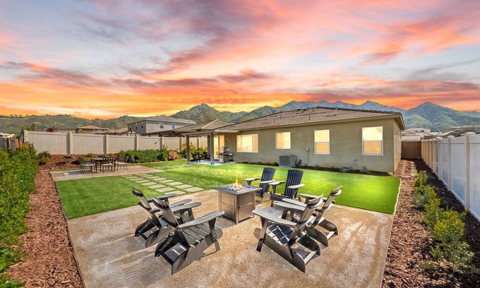 Riverside Casa | Newly Built Home in Riverside Close to UCR/DTWN