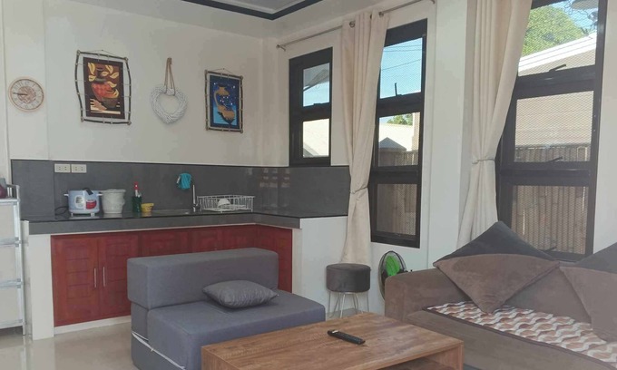 San Fernando Casa | Newly built one bedroom house San Fernando City