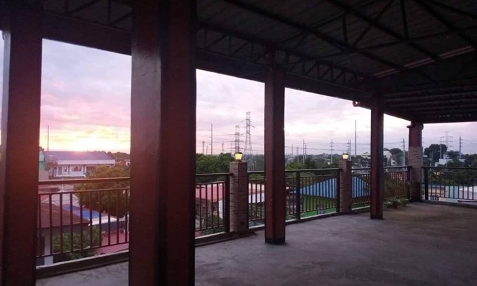 Caloocan Apartamento | Newly Built Penthouse with Great Panoramic View