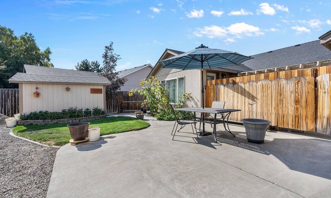 Redmond Casa | Newly Constructed One-Bedroom Tiny Home is Near Redmond’s City Center, Trails!