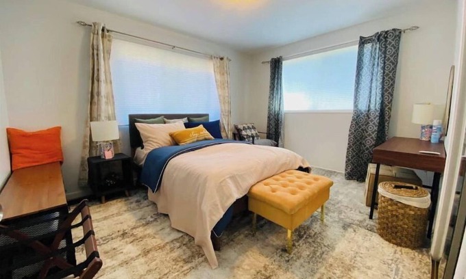 Daly City Casa | ((::Newly Cozy 4 Beds and 2 baths Unit for you::))