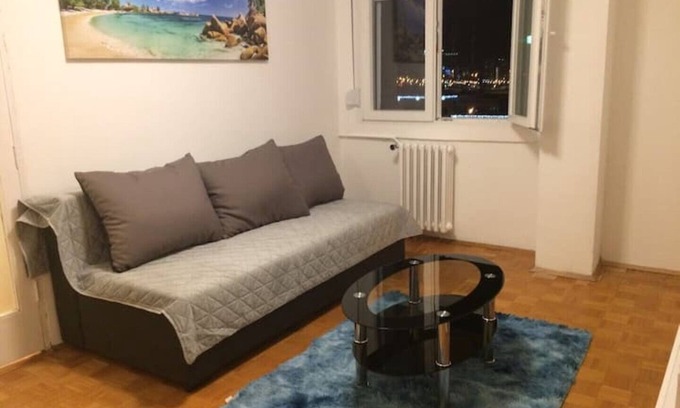 Novi Beograd Apartamento | Newly-equipped Arena Apartment