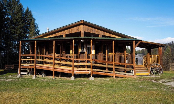 Olney Casa | "Newly Listed" - Ranch House on 9 acres that borders State Forest
