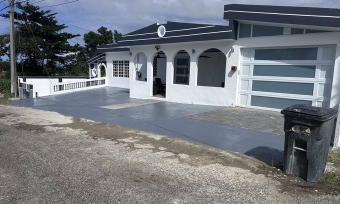 Aguadilla Casa | Newly Modern Cozy Home!