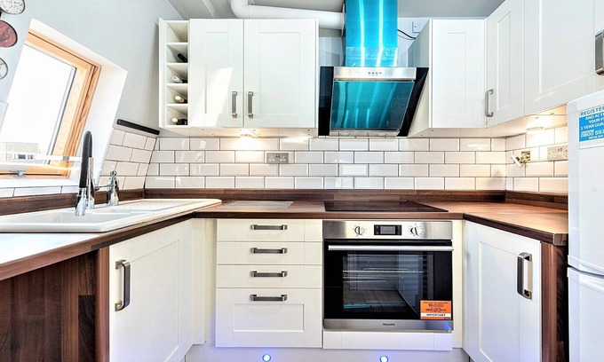 Thamesfield Apartamento | Newly refurb (47 sqm/500 sqft) 1-bed Period Flat in Putney near River Thames