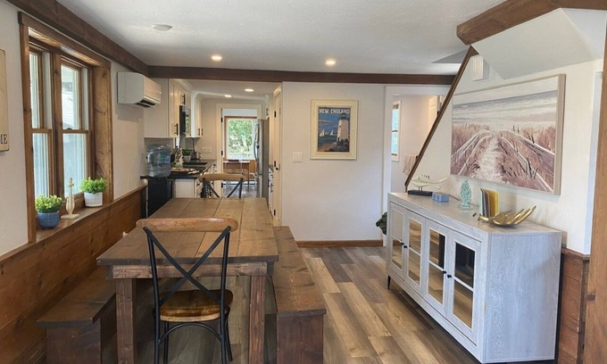 Green Harbor-Cedar Crest Casa | Newly remodeled 4 bed/2 bath, walking distance to beautiful Duxbury Beach!