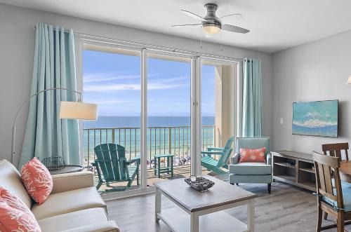 Miramar Beach Apartamento | Newly Remodeled Beachfront Condo in Miramar Beach
