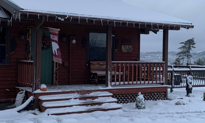 Wears Valley Cabina | Newly remodeled cabin with amazing views!