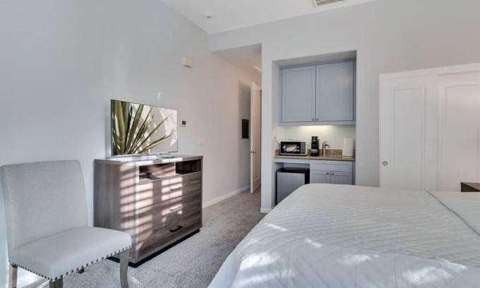 La Quinta Apartamento | Newly Remodeled Desert Getaway Studio #B