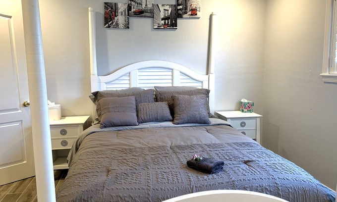 Pacific Grove Casa | Newly remodeled house steps to Monterey Bay and Cannery Row