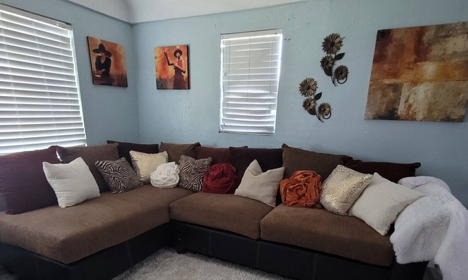 San Bernardino Casa | Newly Remodeled Spanish Style home! Sleeps 7 - Perfect for a large family/group!