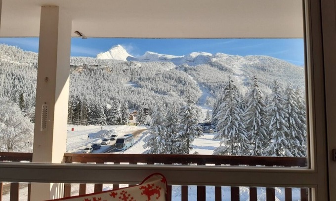 Correncon-en-Vercors Apartamento | Newly renovated and well-equipped 3-room apartment with large balcony