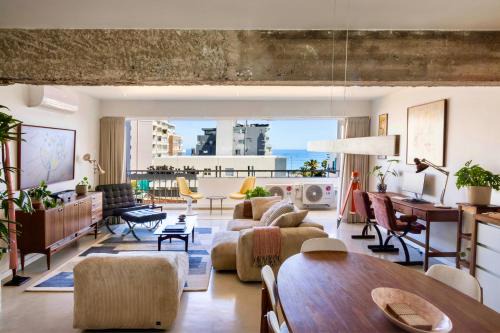 Sea Point Apartamento | Newly renovated 2 bedroom, central, secure, ACs and views!