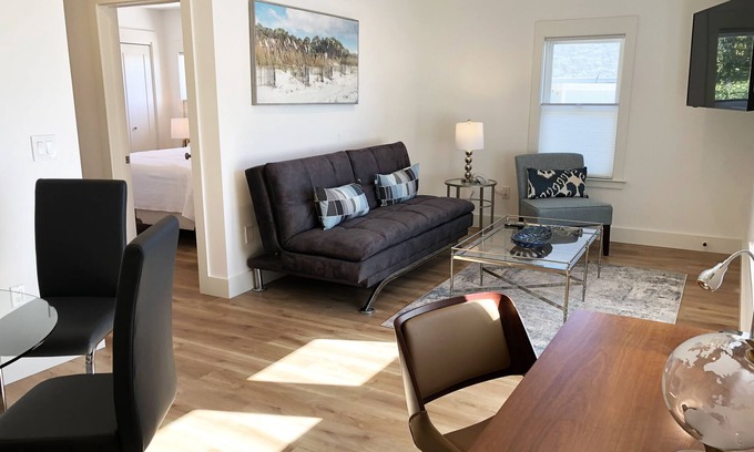 Sausalito Apartamento | Newly Renovated 2 BR Apartment in the Heart of Sausalito