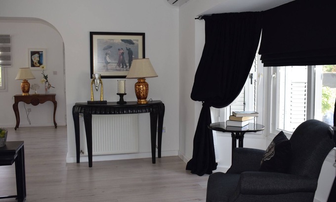 Catalkoy Casa | Newly Renovated 3 Bedroom Bungalow with Private Pool