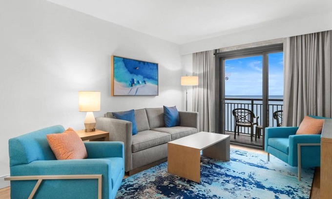 Myrtle Beach Condominio | Newly Renovated 4th Floor Oceanfront 2 Bedroom