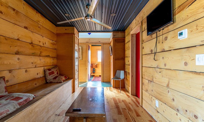 Washingtonville Casa | Newly Renovated and Expanded Former Barn