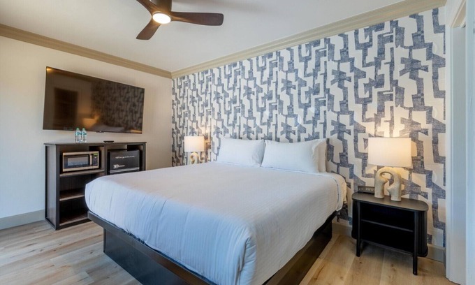 Solvang Casa | Newly renovated boutique hotel in heart of Solvang, California - dog friendly