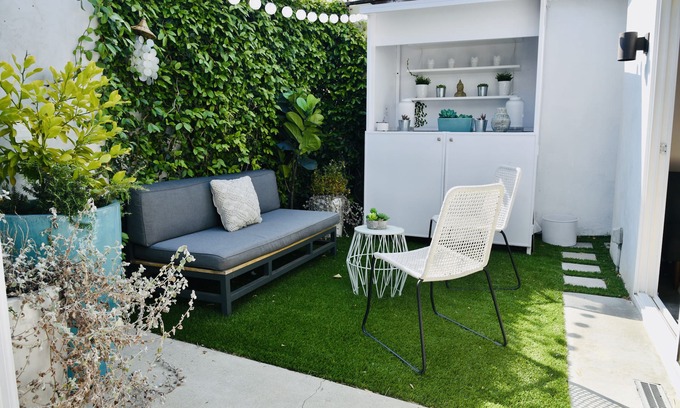 Venice Casa | Newly renovated bungalow walking distance to the beach