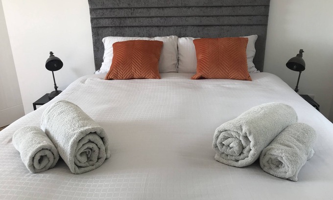 County Waterford Cabaña | Cottage recientemente renovado en el puente de Youghal