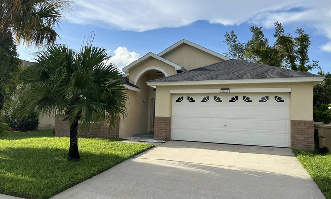Seasons Casa | Newly Renovated Disney Themed Home close to the Magic