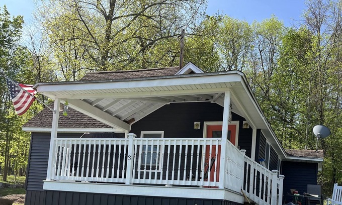 Lakewood Casa | Newly renovated house close to shopping, boating, fishing and golf