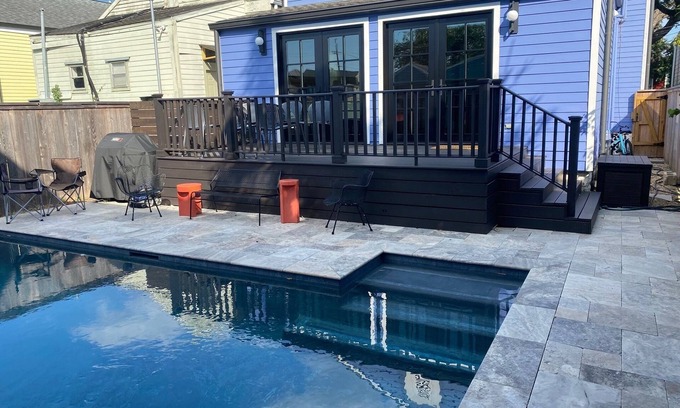 Lower Garden District Casa | Newly Renovated Irish Channel Shotgun with Pool, Walk to Magazine St.