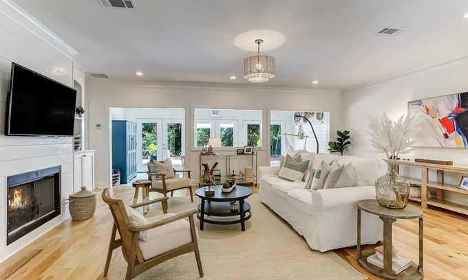 American Beach Casa | Newly Renovated, Private Home on Oceanside of Amelia Island Resort - Pet Friendly!