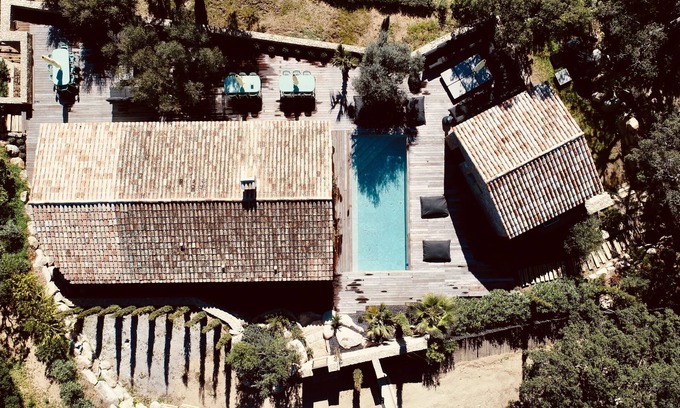 Pinarellu Villa | Newly Renovated Traditional Beach House Unique in Corsica