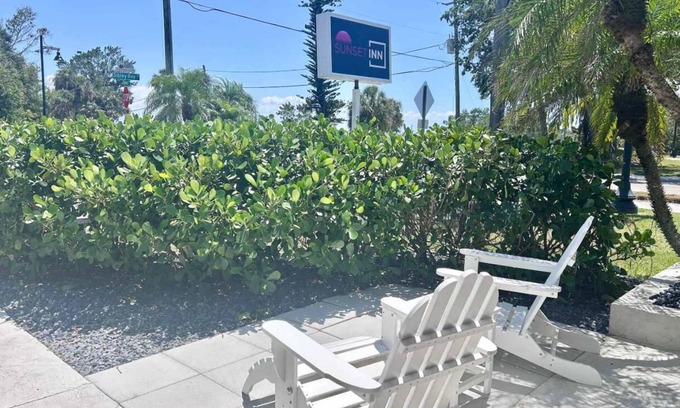 Charlotte Harbor Apartamento | Newly Renovated Charlotte Harbor - Sunset Inn #7