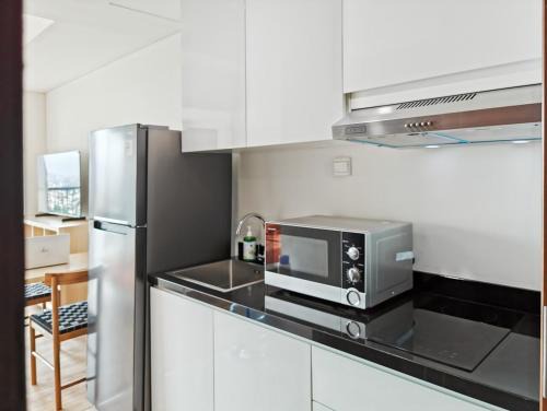 Jakarta Apartamento | Newly South Gate Studio Apt with Pool, Gym Netflix by 2ndHome