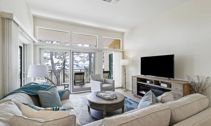 South Beach Villa | Newly updated villa with pool access & stunning views of the Calibogue Sound!