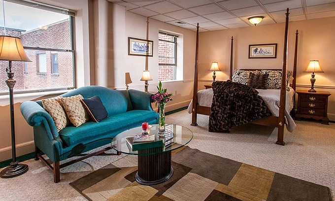Hendersonville Apartamento | Edificio Hendersonville Main Street Efficency 6ta planta Skyland recientemente renovado