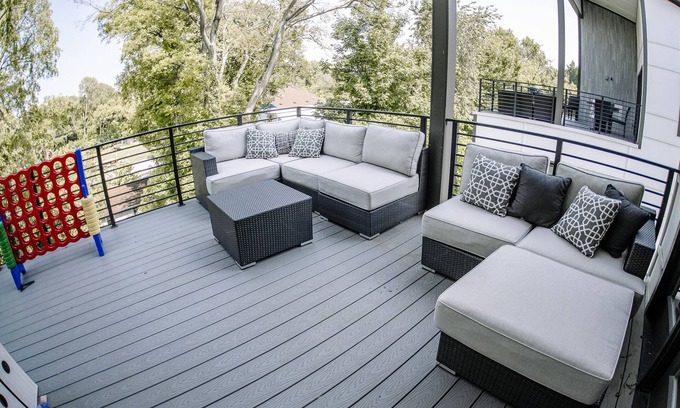 Berry Hill Casa | 4BR 3. 5B Melrose 3mToBroadway Family / Bachelorette 8th S Walkable Queit CulDeSac