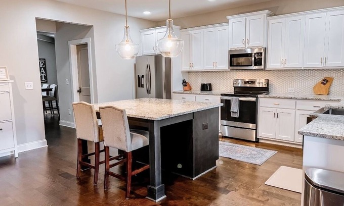 Newnan Casa | Newnan 4BR Retreat - Kids' Playroom & Quiet Area