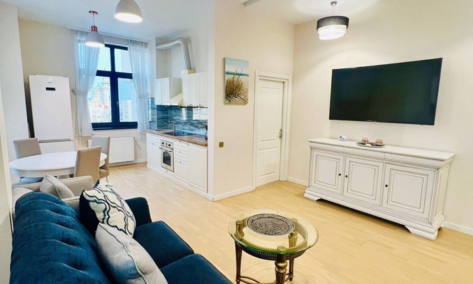 Old Town Apartamento | Next Apartments Piata Ovidiu Constanta 3