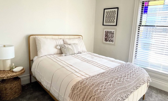 Grand Rapids Apartamento | Next Level Convenience in Grand Rapids premier neighborhood