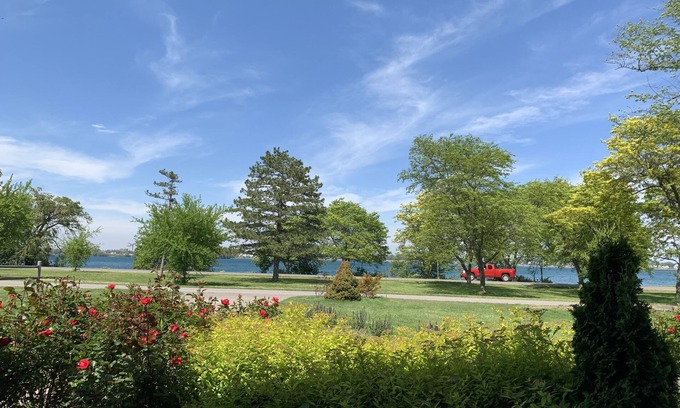 Fort Erie Cabaña | Niagara Riverview&Private pool &Hot Tub (6-8)