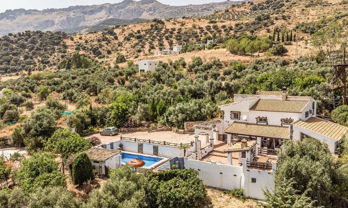 Antequera Casa | Amazing home in Villanueva de la Conce
