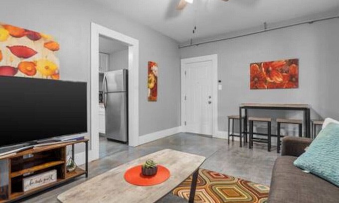 Sherman Hill Apartamento | Nice 2 bedroom in Sherman Hill-8