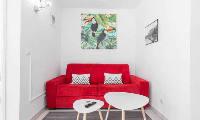 Gambetta Apartamento | Bonito apartamento de 2 habitaciones con aire con, terraza, parking gratuito.